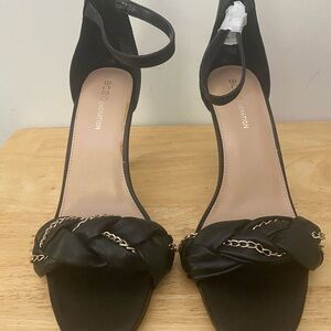 BCBGeneration Black and Gold Women's Heels